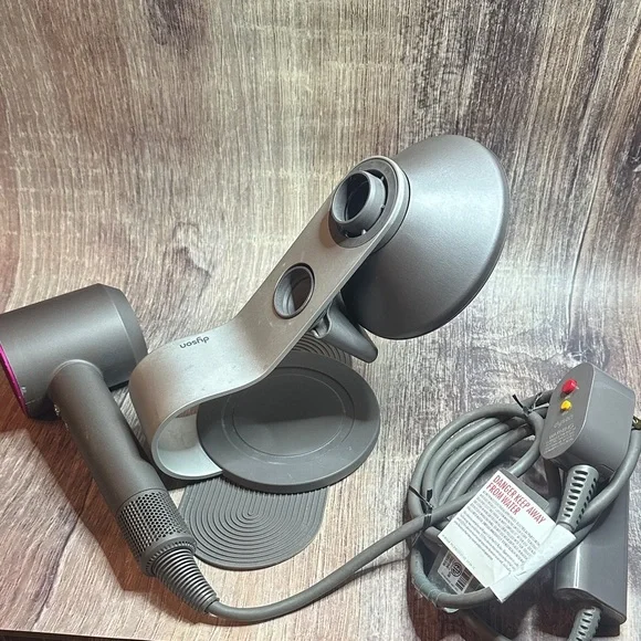 Dyson Hair Dryer with Stand and Attachments - Picture 5 of 14
